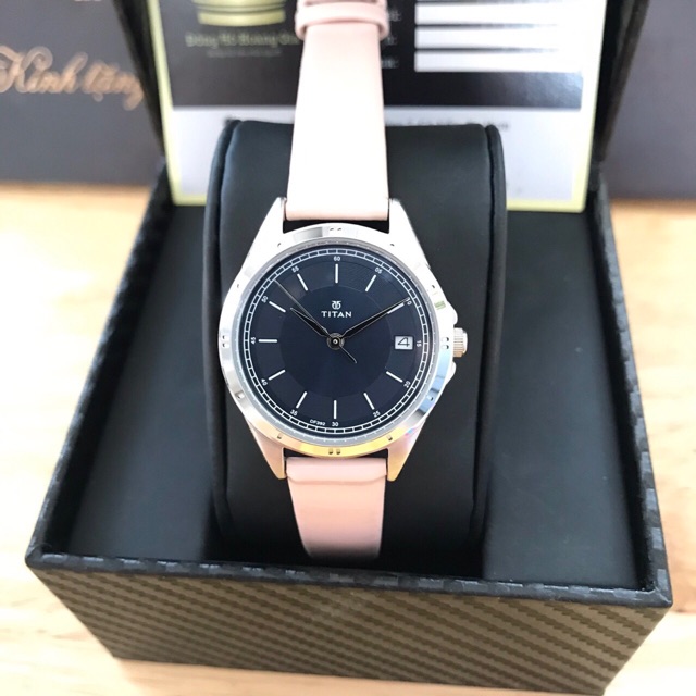 ĐỒNG HỒ NỮ TITAN DÂY DA SIze 32mm BẢO HÀNH MÁY 2 năm FULBOX CHÍNH HÃNG