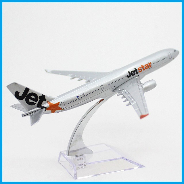 Mô hình máy bay Jetstar 16cm