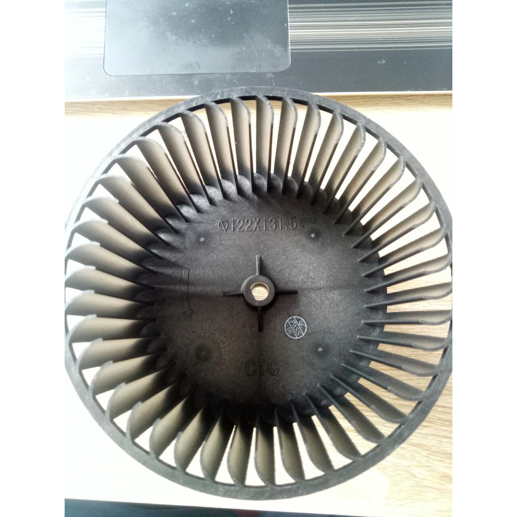 Cánh quạt điều hòa Sunhouse SHD7723