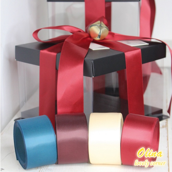 Cuộn dây ruy băng dài 5m rộng 38mm hai mặt màu trơn dùng để trang trí