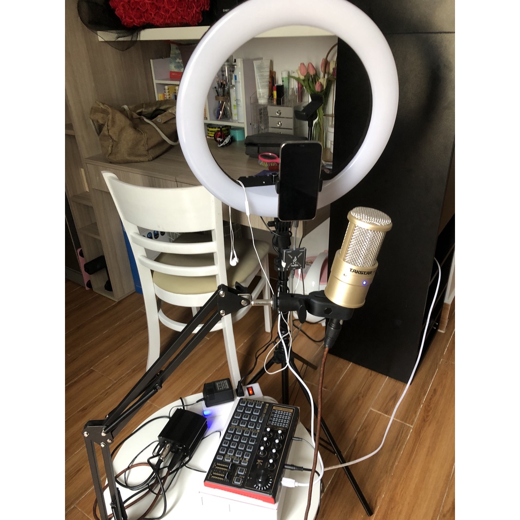 Combo livestream karaoke, thu âm Soundcard k300 Mic TAKSTAR PC K200 Chất Lượng Cao, Âm Thanh Cực Kỳ Sống Động