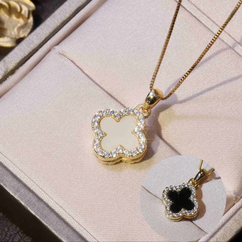 Dây chuyền hai mặt hình cỏ bốn lá sang trọng thời trang cao cấp phù hợp với mọi phong cách cho nữ