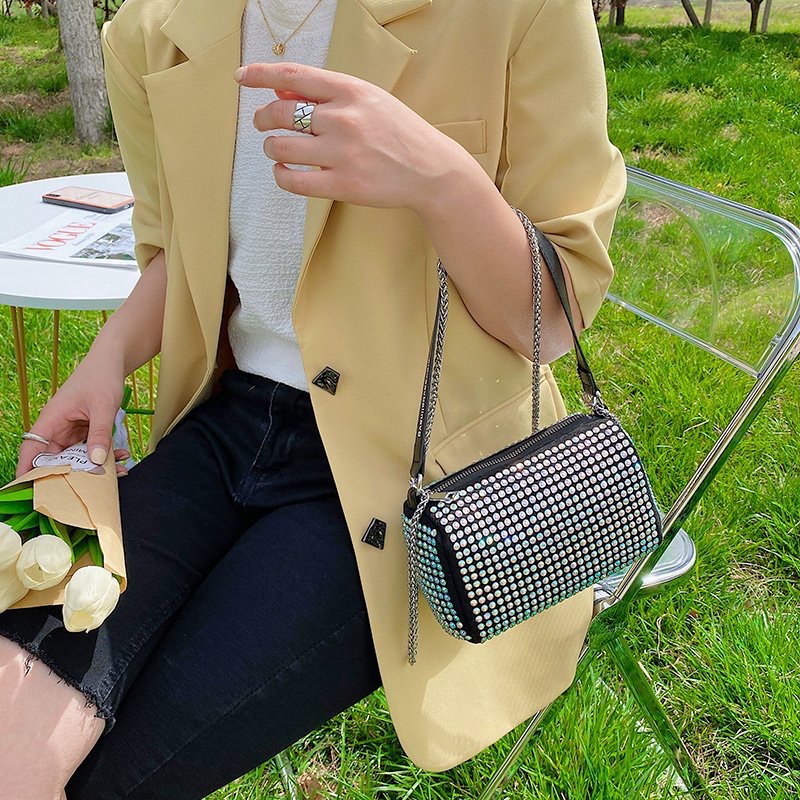 Túi đeo chéo dây xích, túi xách tay nữ mini dạng hộp vuông đính đá một ngăn kéo khóa