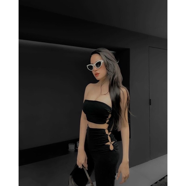 SÉT ÁO ĐEN VÀ QUẦN ỐNG LOE ĐEN ĐAN DÂY SANG CHẢNH