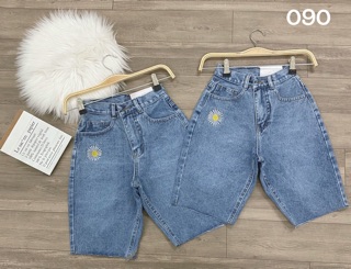 ❄️Short Jeans Ngố Thêu Cúc