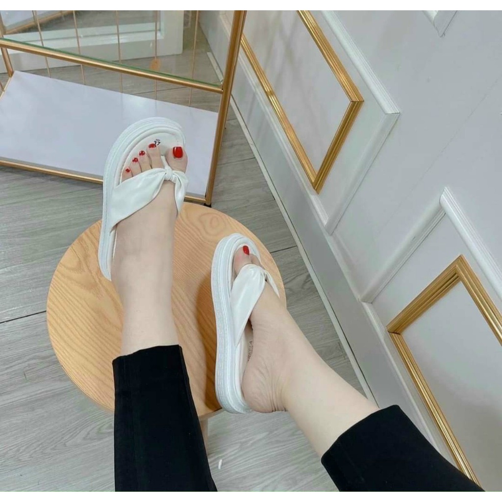 Dép bánh mỳ nữ quai kẹp có 4 mầu_đế đúc nguyên khối
