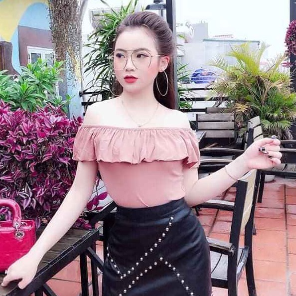 áo thun nữ trễ vai xinh xắn