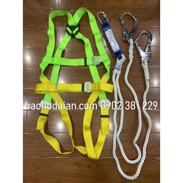 Dây an toàn toàn thân ADELLA H4501 kèm móc EW32 chống sốc