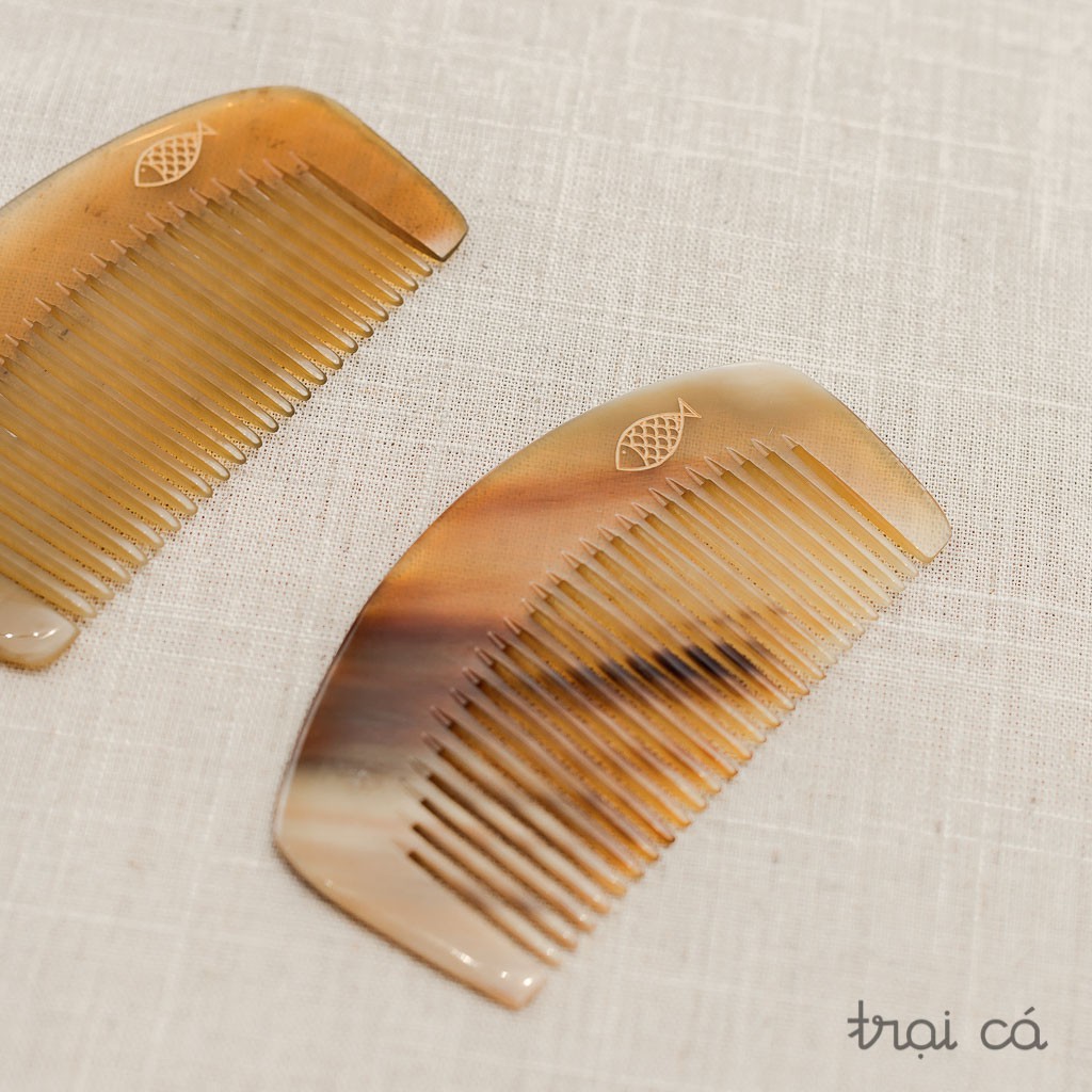 Lược Chải Tóc Gỗ Bách Hương Massage Đầu, Lưu Thông Máu TRẠI CÁ HOME