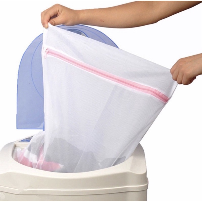 Túi lưới bảo vệ quần áo giặt máy khỏi nhàu nát