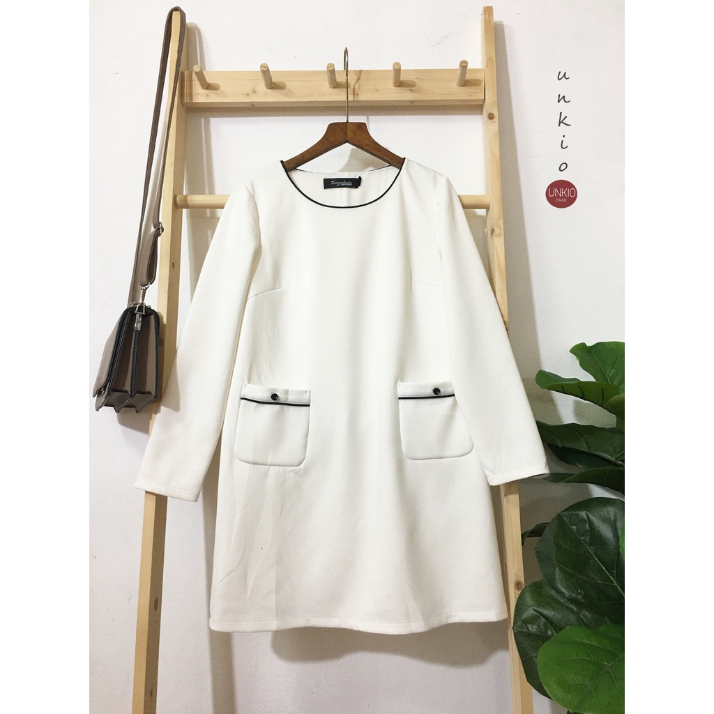 Váy trắng thu đông 2hand-N3