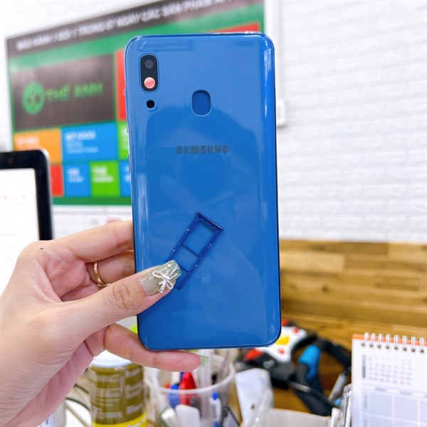 Bộ vỏ Samsung A30 ( Zin ) zin mấu máy chuẩn