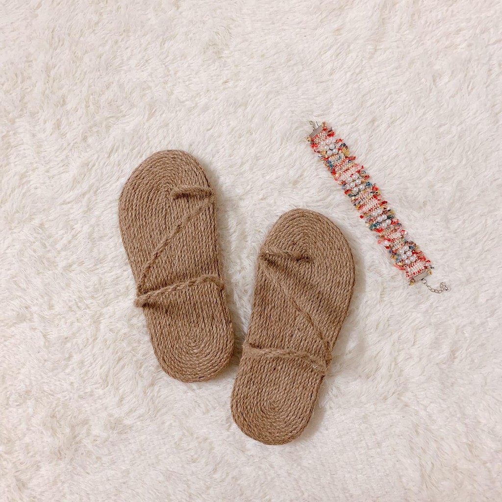 Dép cói dây đan chéo