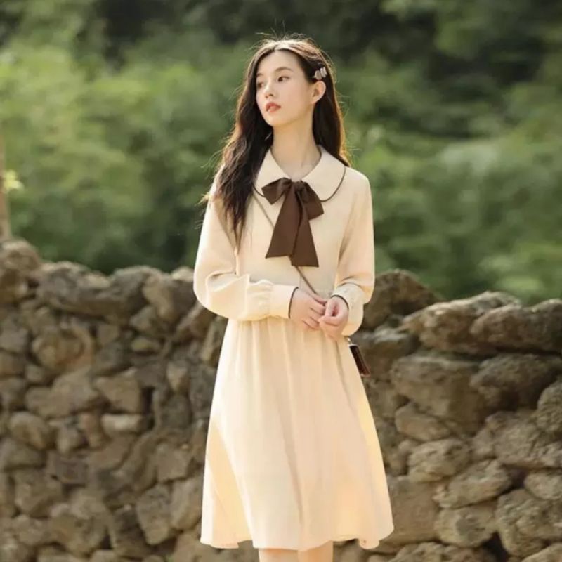 P996 Váy xuất dư của PEACE BIRD kèm nơ