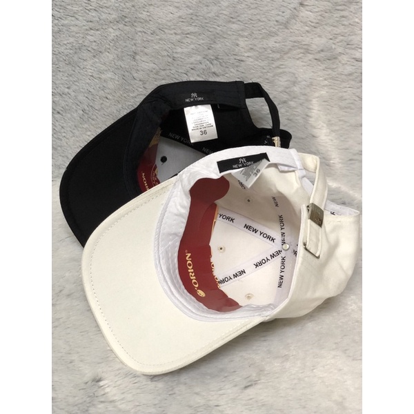 Nón kết lưỡi trai thêu logo chữ nổi sắc nét sịn sò