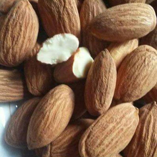 Hạnh nhân tách vỏ nk Mỹ