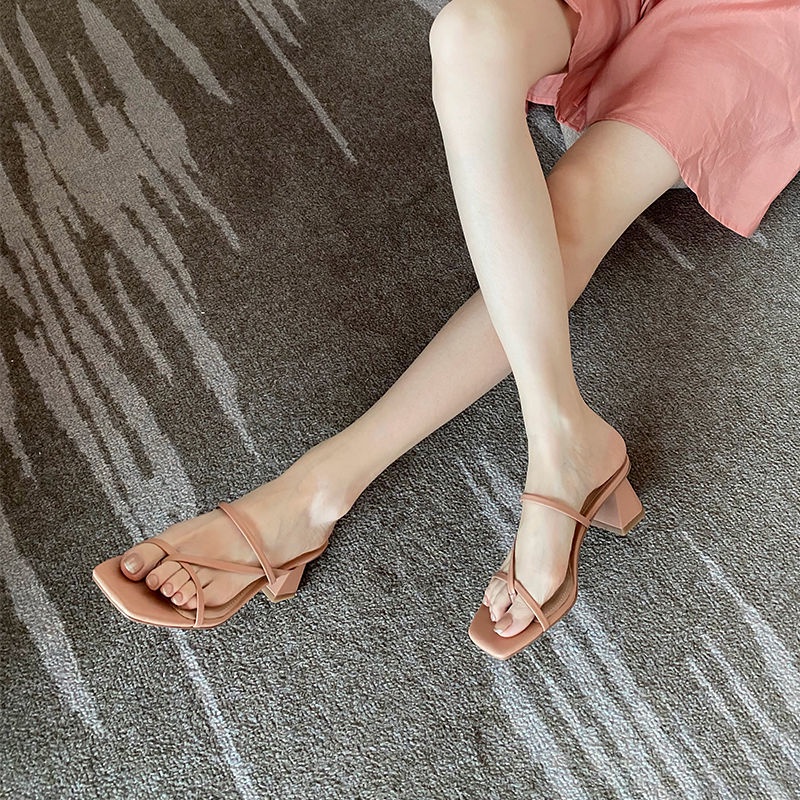 Giày Sandal Đế Dày Một Gót Vừa Phong Cách Mới Cho Nữ