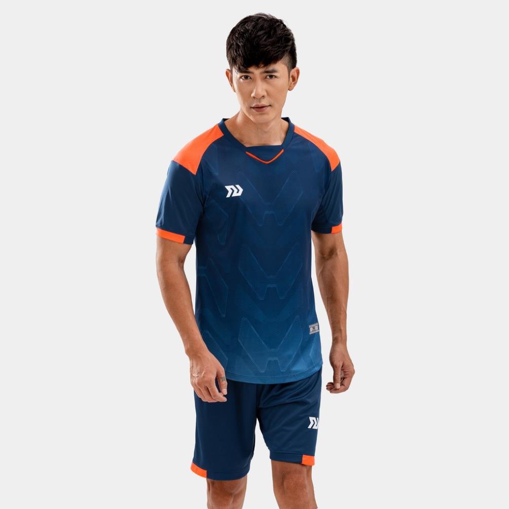 Bộ Quần Áo Bóng Đá Bulbal Predator III Cao Cấp Chất Vải Mềm Mại Và Kiểu Dáng Mạnh Mẽ