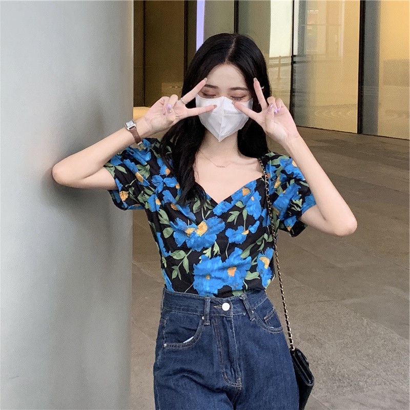 Áo Kiểu Tay Phồng Ngắn Cổ Chữ V In Họa Tiết Hoa Màu Xanh Dương Thời Trang Mùa Hè Xinh Xắn Cho Nữ