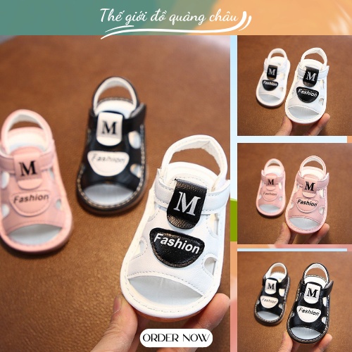 Dép tập đi chữ M cho cả bé trai và bé gái - Quai dán tiện lợi ôm chân - Đế mềm kêu bíp bíp rất thu hút các bé (A809)