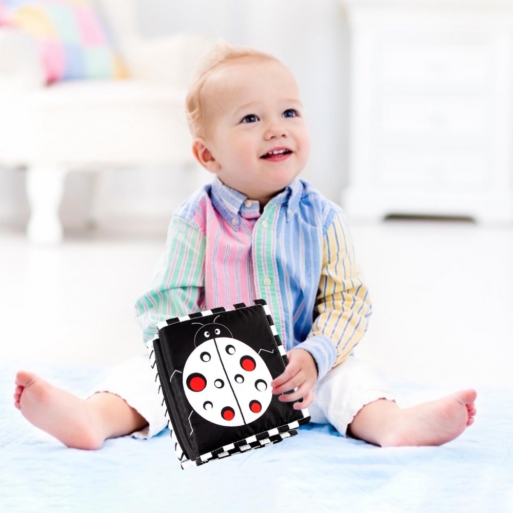[MZZ] Sách Vải Màu Trắng Đen Có Kẹp Dùng Để Chơi Trò Chơi Kích Thích Trí Não Cho Bé Montessori