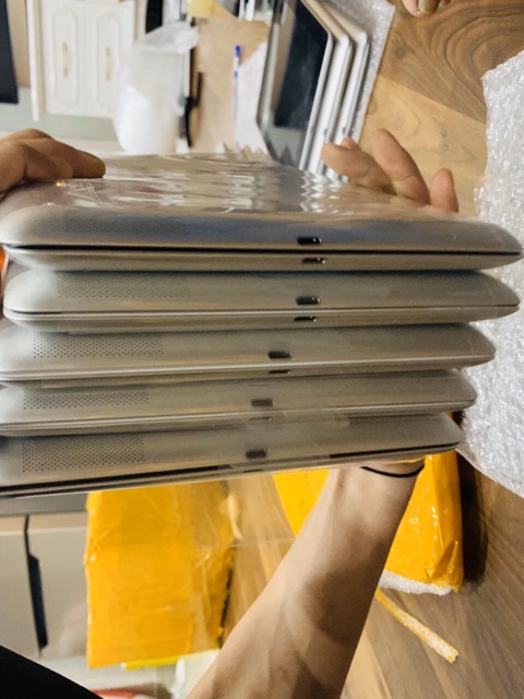 Máy tính bảng Apple ipad 4 4G Wifi Rentina Chính Hãng . Pin 11800mah màn hình 9.7 inh | BigBuy360 - bigbuy360.vn