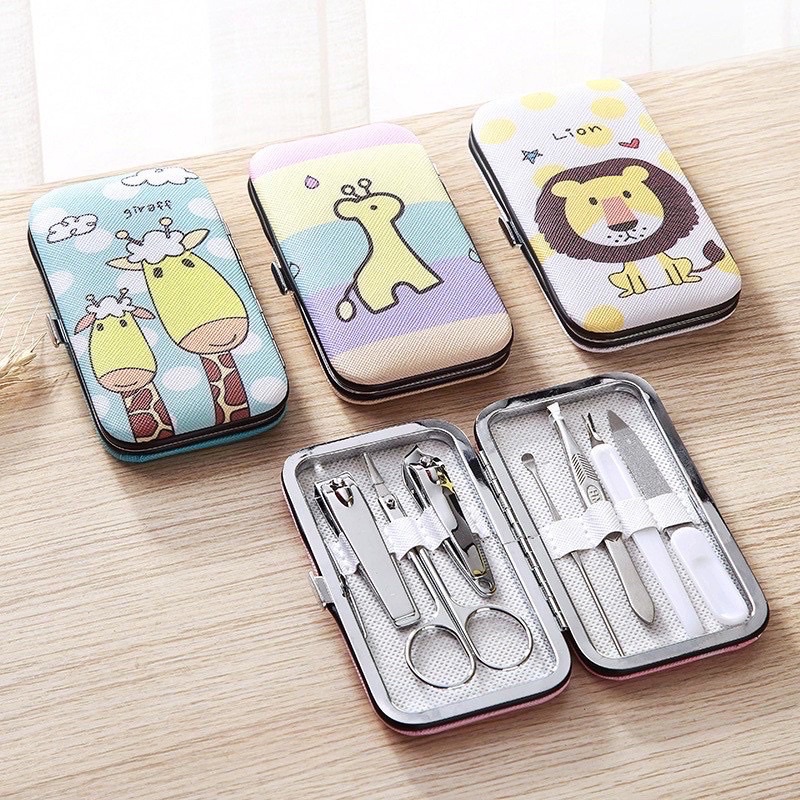 Xả Kho❤️Bộ 7 dụng cụ làm móng có hộp Cute Dũa bấm móng tay