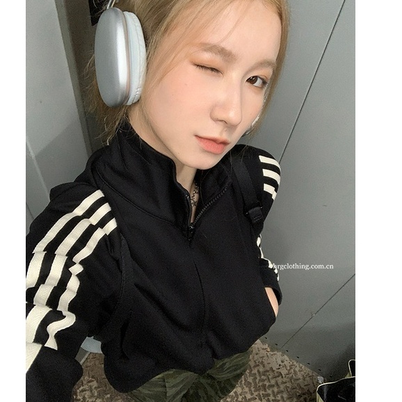 Áo Khoác Thể Thao Tay Dài Có Khóa Kéo Phong Cách Hàn Quốc Thời Trang Cho Nữ