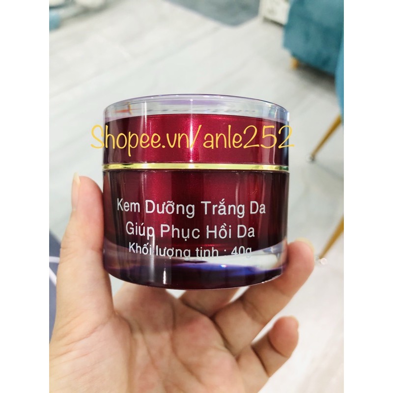 KEM NICE NESTS DƯỠNG TRẮNG GIÚP PHỤC HỒI DA 40g.