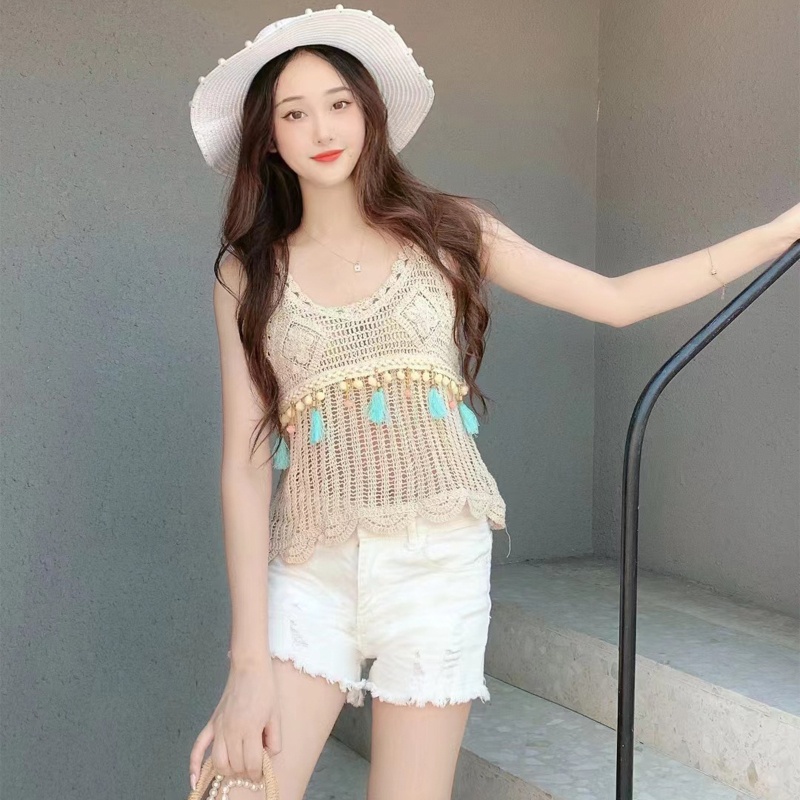 Áo Dệt Kim Sát Nách Hở Cổ Phối Tua Rua Và Bóng Lông Thời Trang Đi Biển Cho Nữ