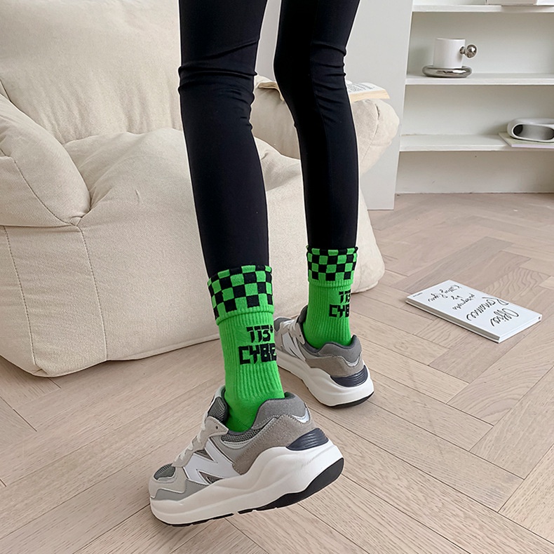 VỚ, TẤT THỂ THAO KẺ CARO V=CYBER