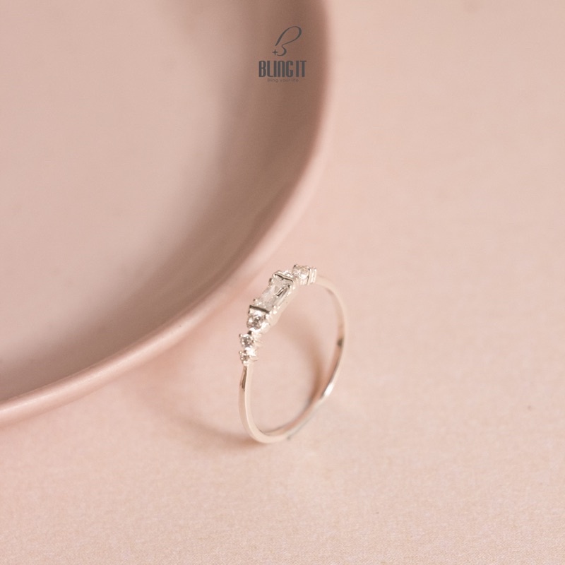 Nhẫn Nữ Bạc 925 Cao Cấp BLING IT Thiết Kế Đơn Giản Đính Đá Vuông Độc Đáo - BIN280