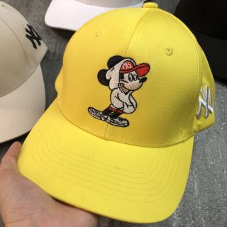 Nón NY thêu mickey ( 4 màu)