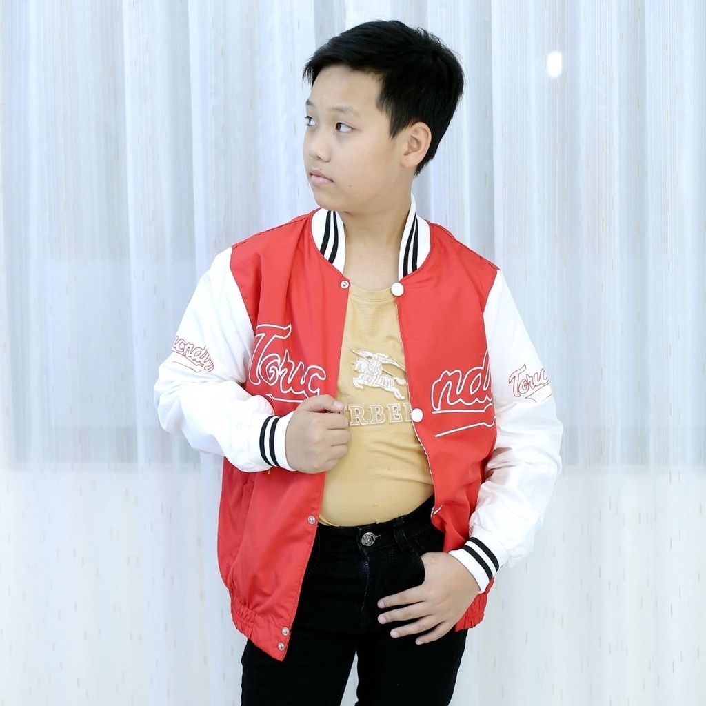 Áo khoác Bomber dù 2 lớp cho bé trai và bé gái từ 14kg - 42kg in chữ xinh xắn Q230