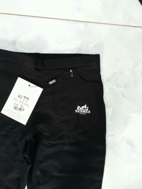 Legging 9 tấc in chữ | BigBuy360 - bigbuy360.vn