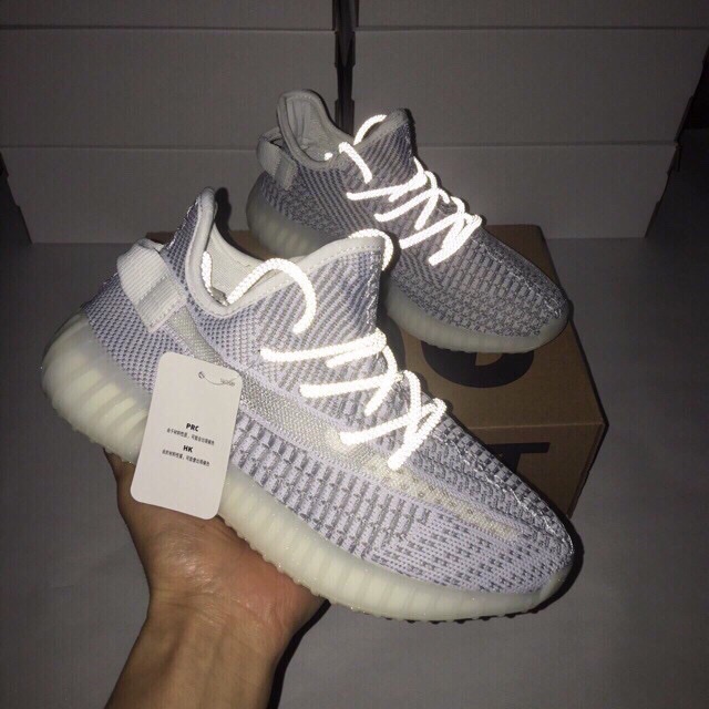 yeezy boost 350 v2 static reflective Sneakers Carousell Singapore