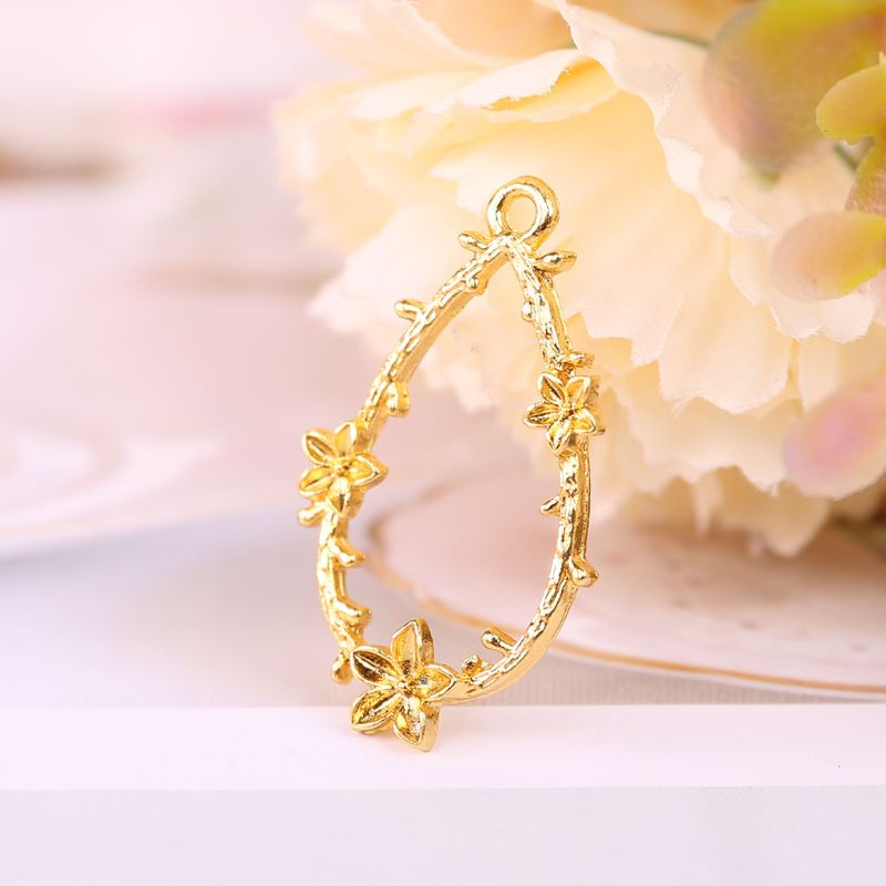 Khung Treo Chìa Khóa Hình Bướm Bằng Nhựa Resin UV Charms