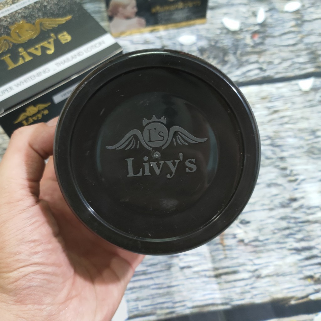 Kem body Livy's đen mẫu mới Thái lan