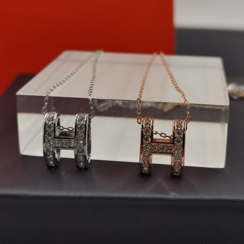 Hérmés New Diamonds H Wheel Shape 18K Rose Necklaces