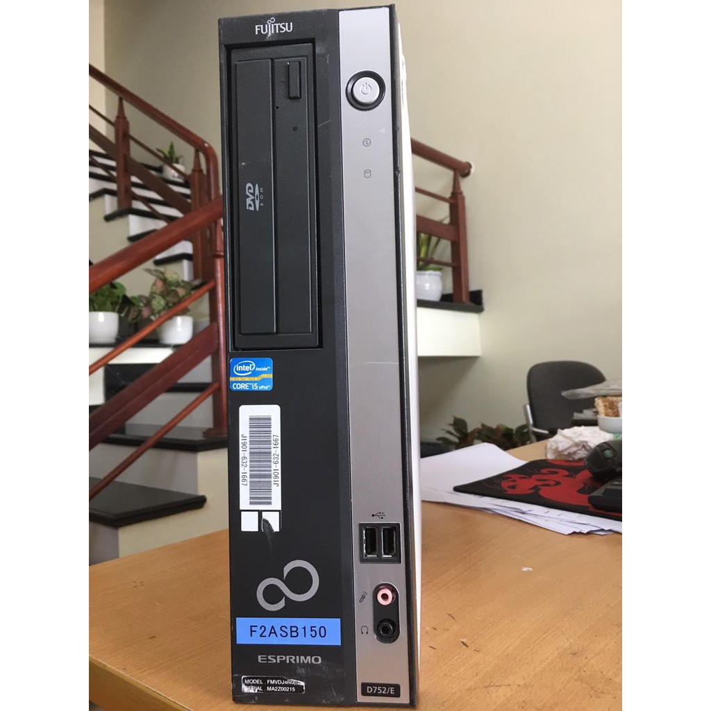 Xác Fujitsu H77 full Cpu 1155, 4 khe Ram. Có Usb 3.0, có khe VGA mở rộng