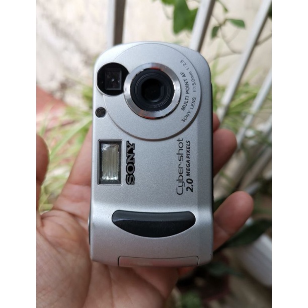 Máy ảnh PnS digital Sony DSC P31 vintage huyền thoại