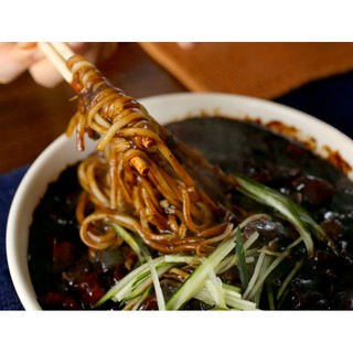 combo nấu mì trộn tương đen (500g mì sợi lớn Hàn Quốc +250g sốt tương đen)