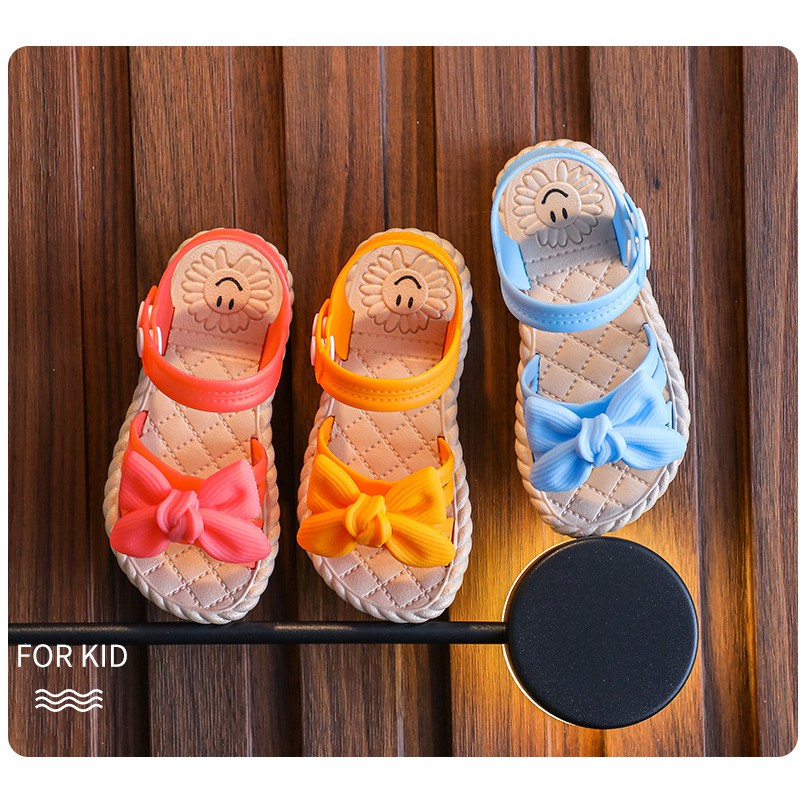 Sandal Bé Gái Mềm Nhẹ Êm Chân Họa Tiết Nơ Đáng Yêu Từ 2-6 Tuổi