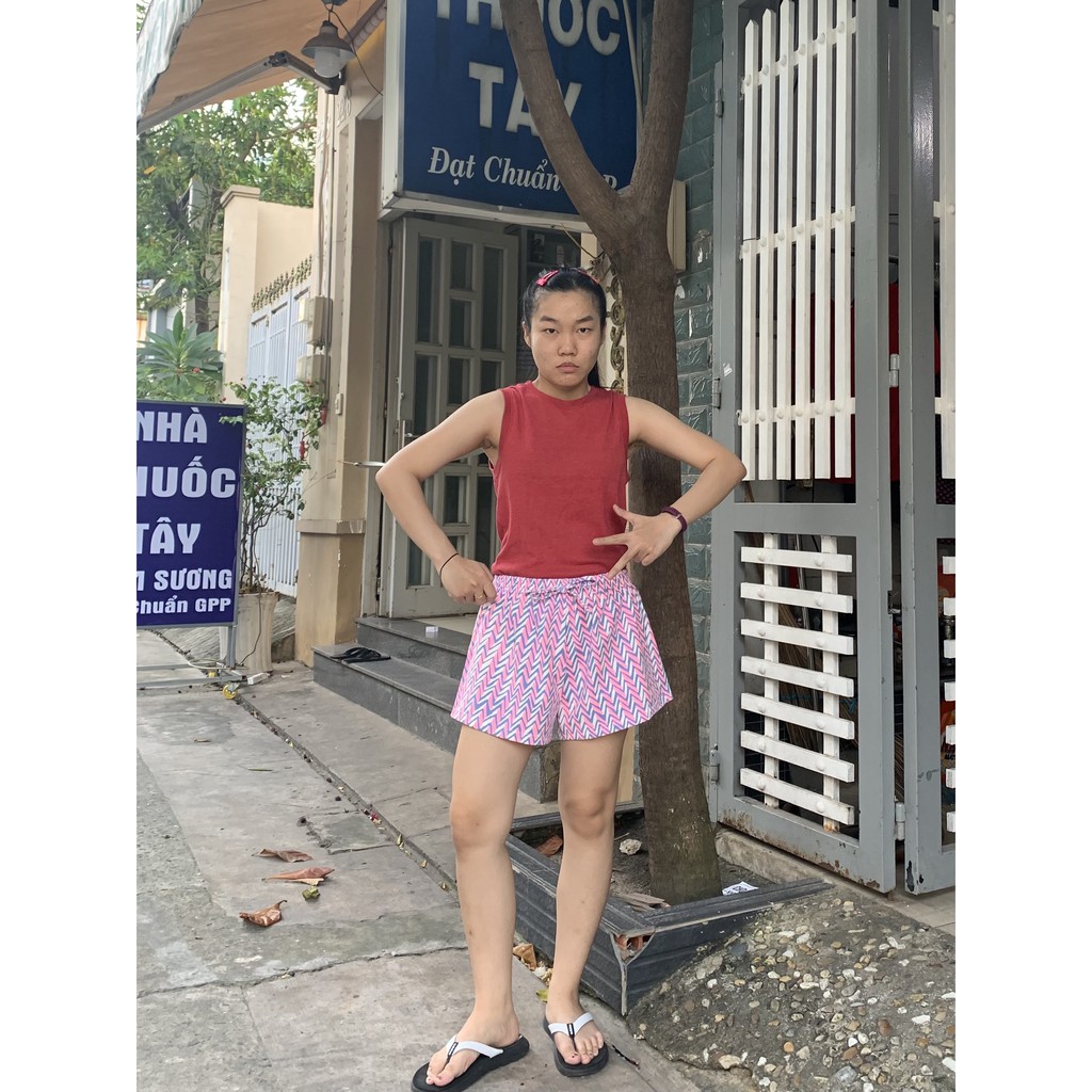 QUẦN XÀ LỎN, CÚC TIN.