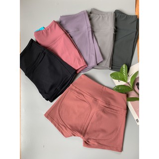Quần short tập nâng mông thần thánh