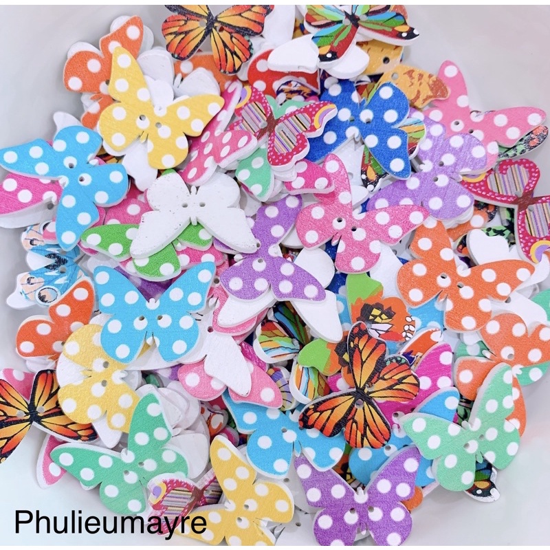 Set 10 nút ( cúc) áo hai lỗ hình bướm gỗ
