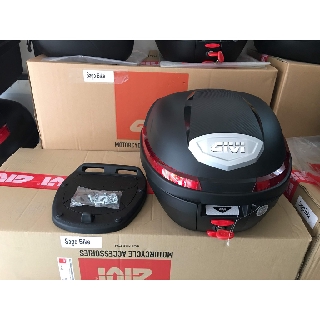 Thùng xe máy givi mẫu B270N kèm đế đệm và bát gắn, mới 100%