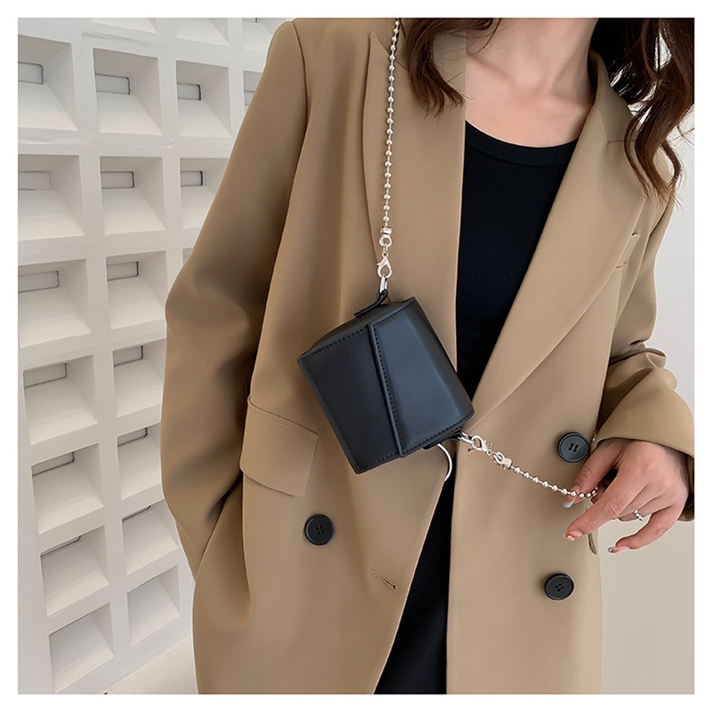 Túi Đeo Chéo Mini Phối Dây Xích Thời Trang Mùa Hè 2022 Gylb1385