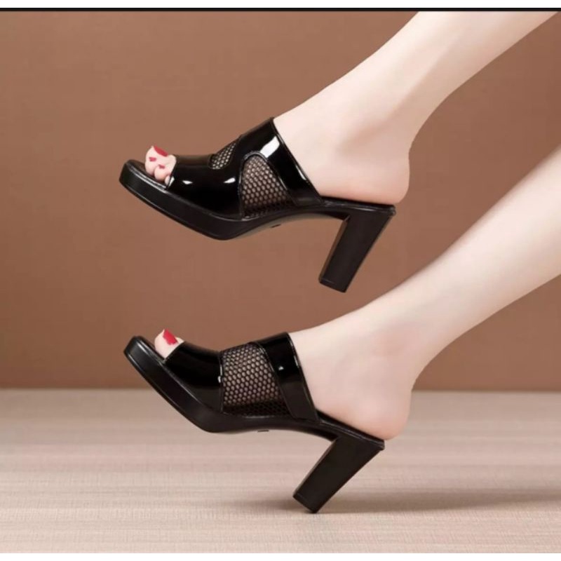 DÉP CAO GÓT PHỐI LƯỚI