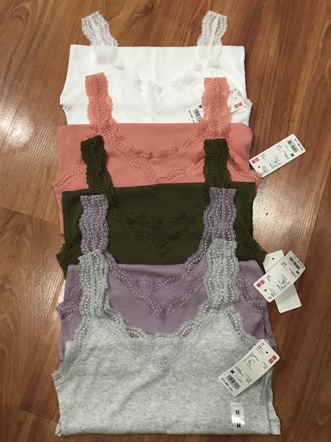 Áo dây ren Uniqlo